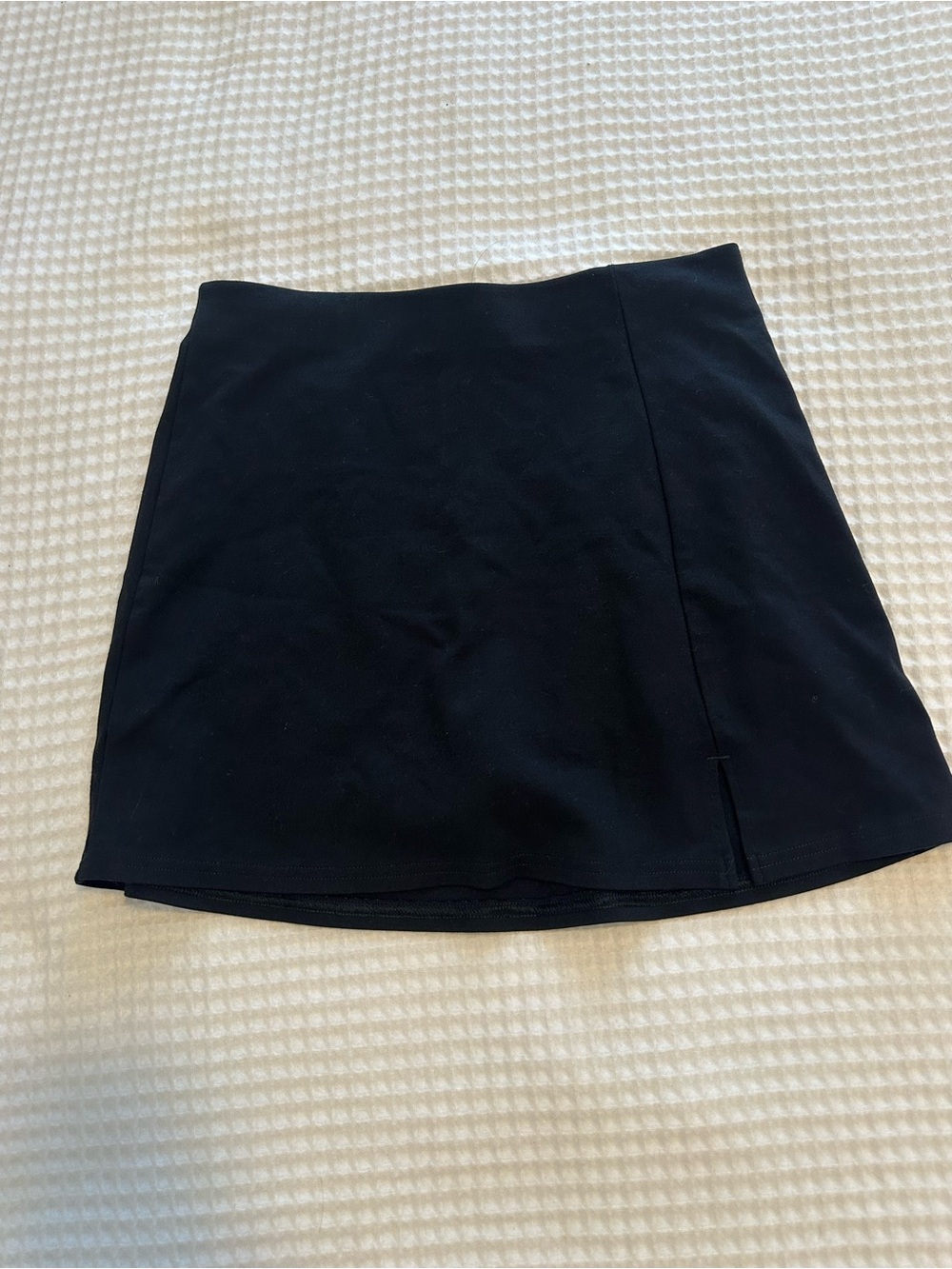 American Eagle Outfitters Black Mini Skirt with Side Seam